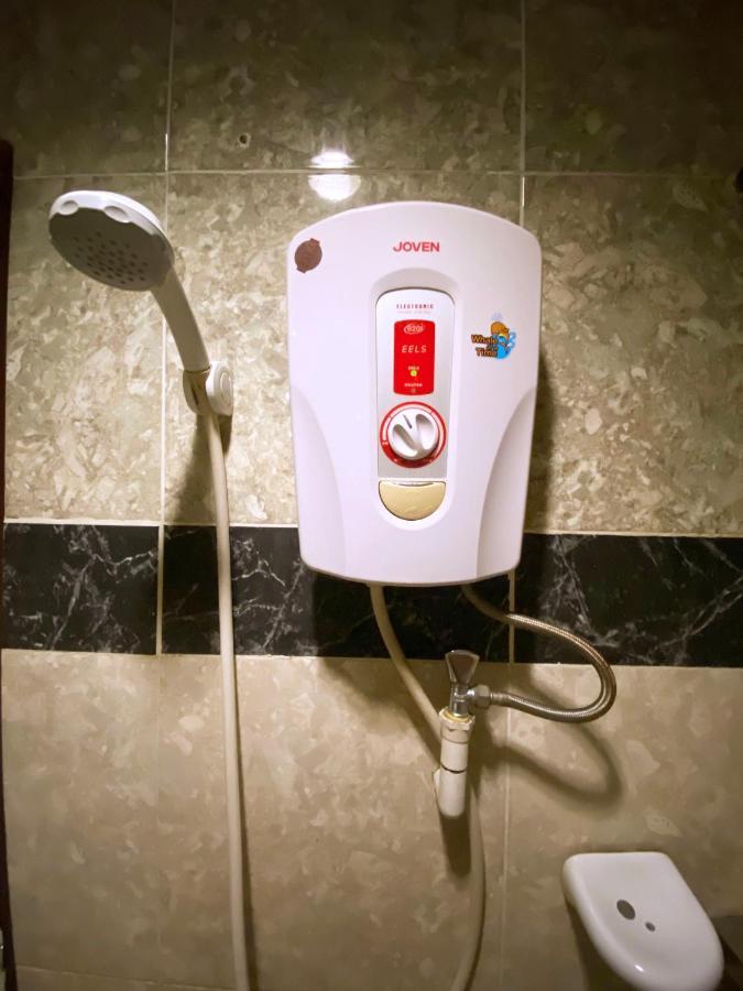 סקודאי Mr Hotel Nusa Bestari מראה חיצוני תמונה